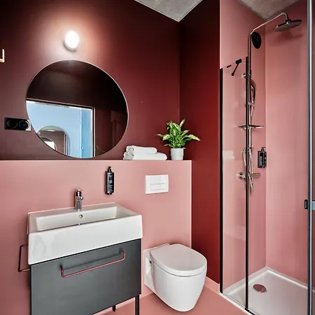 Basecamp Apartment
