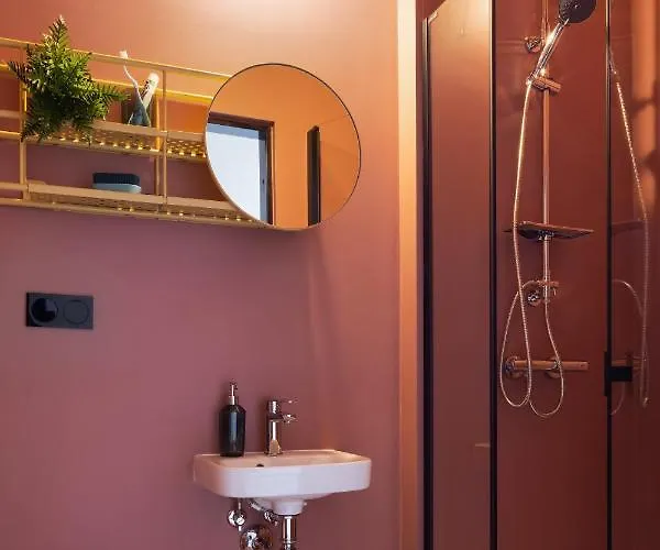 Basecamp By Xior Breslavia